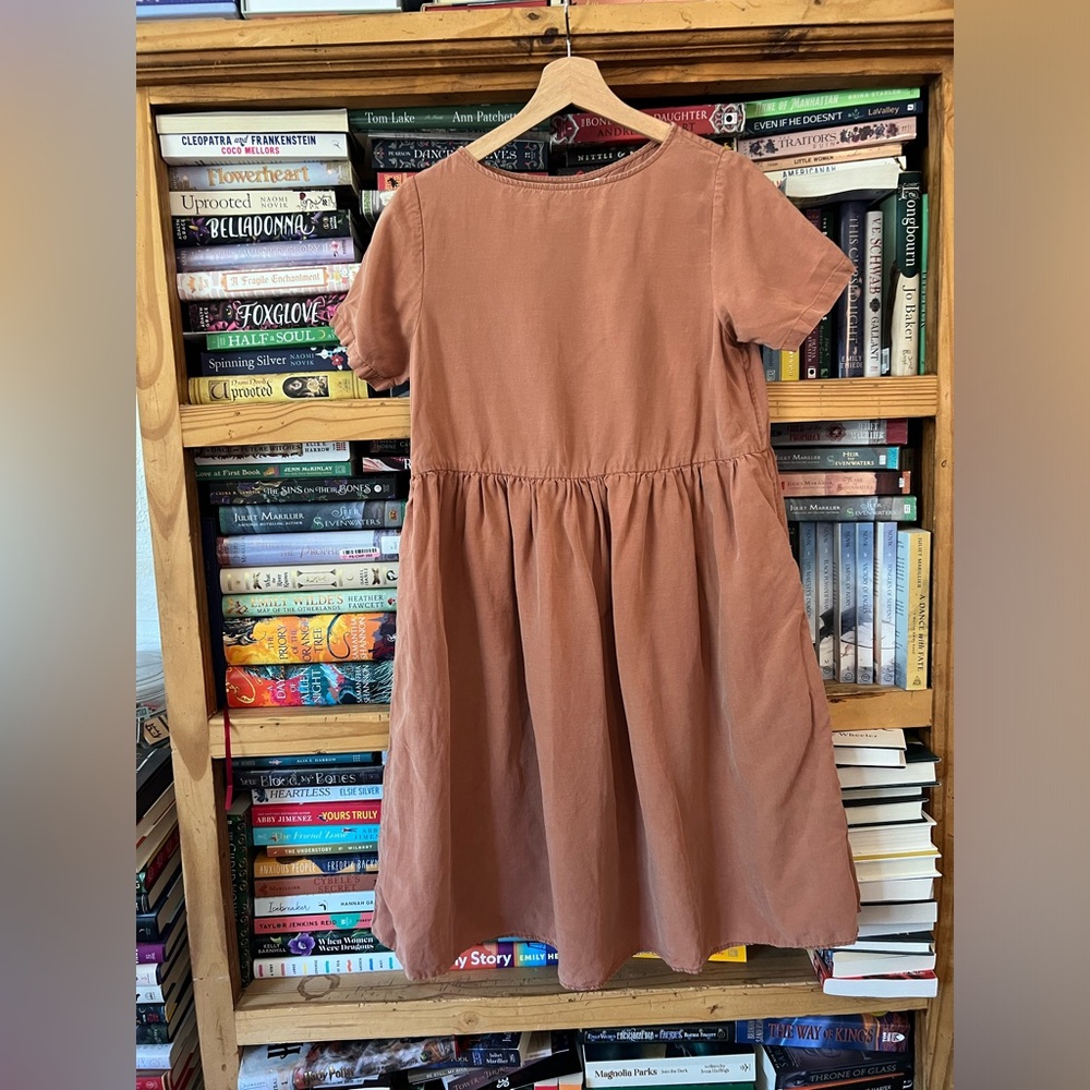 Tradlands Nico Dress in Cameo (Clay color)